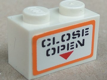Part 3004pb099 - Brick 1 x 2 with 'CLOSE OPEN' Pattern (Sticker) - Set 7738 - De BrickPlaats