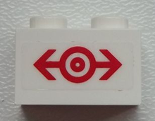 Part 3004pb134 - Brick 1 x 2 with Train Logo Red Medium Pattern (Sticker) - Set 60051 - De BrickPlaats