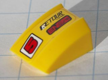 Part 30602pb038L - Slope, Curved 2 x 2 Lip with Red '5' and Black 'RETOUR' and Red 'ENgyne' Pattern Model Left side (Sticker) - Set 8122 - De BrickPlaats