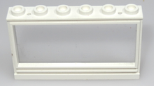 Part 604c01 - Window 1 x 6 x 3 Panorama with Glass - De BrickPlaats