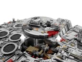Set 75192 - Millennium Falcon - UCS {2nd edition} - De BrickPlaats