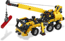 Set 8067 - Mini Mobile Crane - De BrickPlaats
