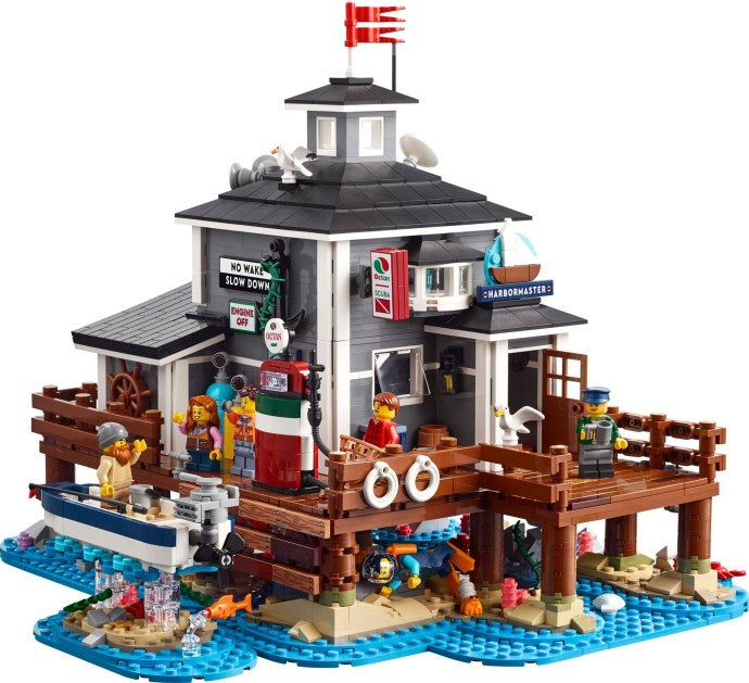 Set 910040 - Harbormaster's Office - De BrickPlaats
