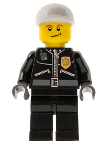 Minifig cty0231 - Police - City Leather Jacket with Gold Badge and 'POLICE' on Back, White Short Bill Cap, Lopsided Smile - De BrickPlaats
