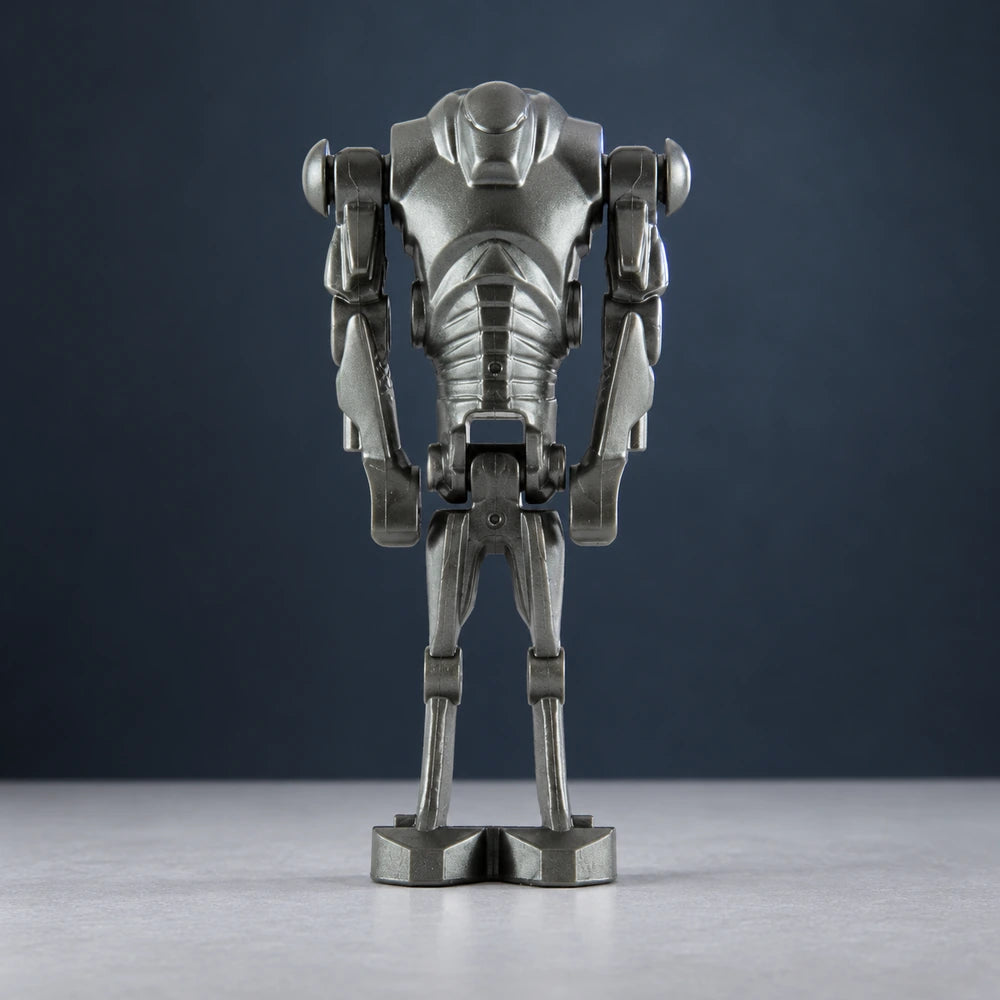 LEGO® Star Wars Super Battle Droid sw0092 in parelmoer donkergrijs tegen een donkerblauwe achtergrond