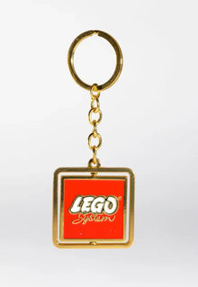Gear 5007091 - VIP 1964 LEGO Logo Spinning Key Chain